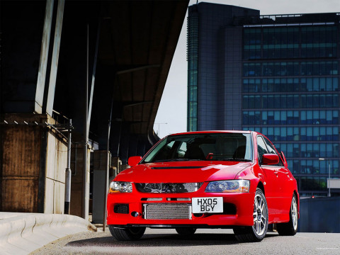 Mitsubishi Lancer Evolution IX фото
