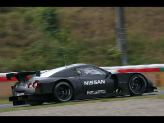 Nissan GT-R GT500 фото
