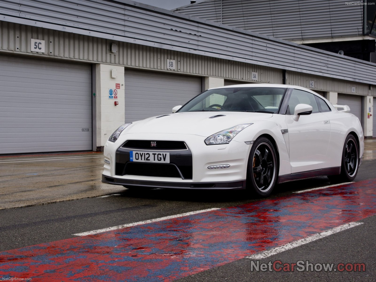 Nissan GT-R Track Pack фото 94841