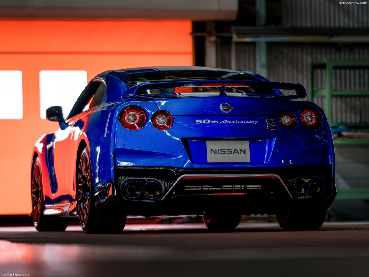 Nissan GT-R фото 201580
