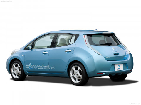 Nissan Leaf фото