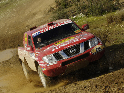 Nissan Navara Rally фото