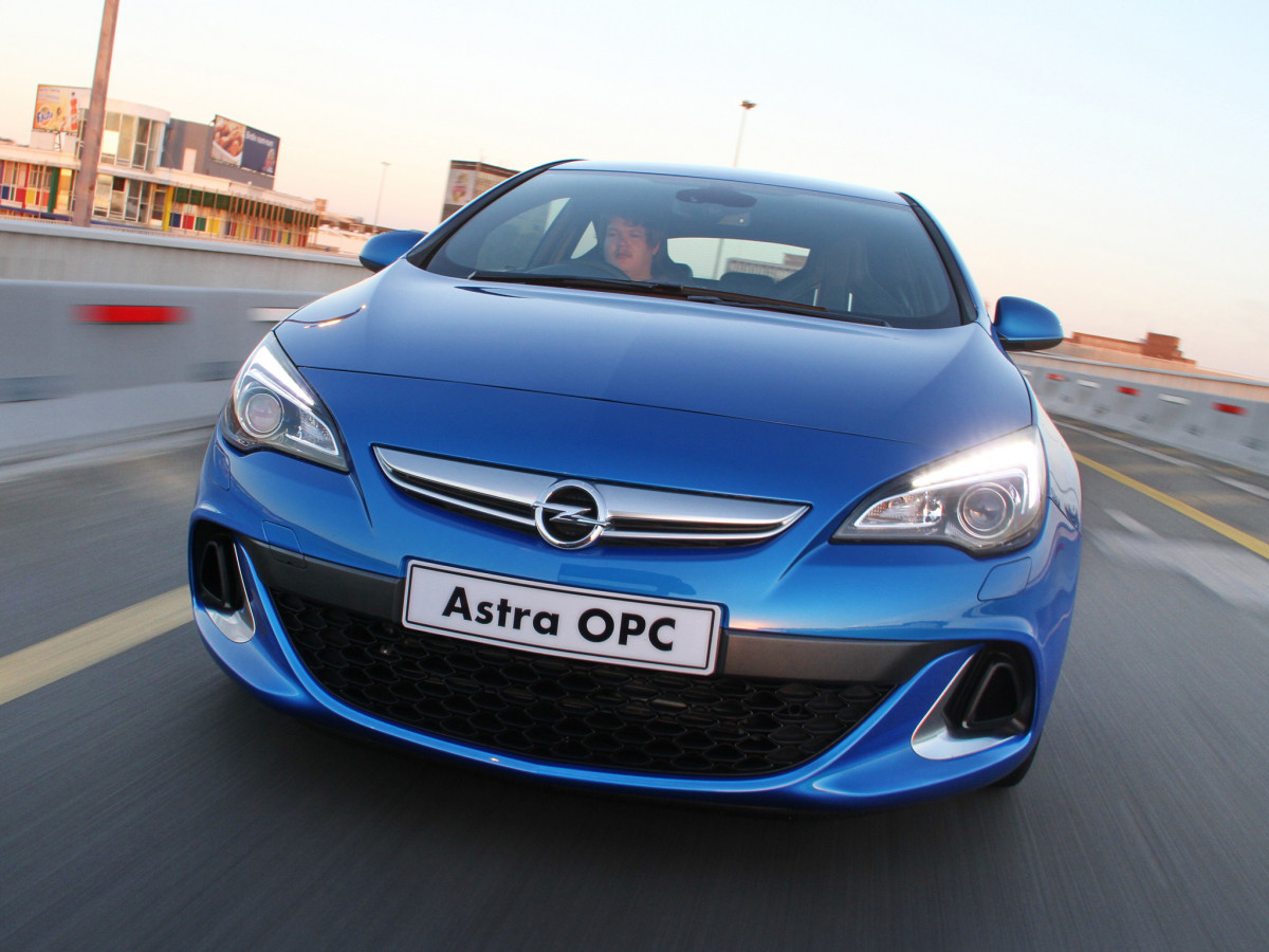 Opel Astra OPC фото 102755