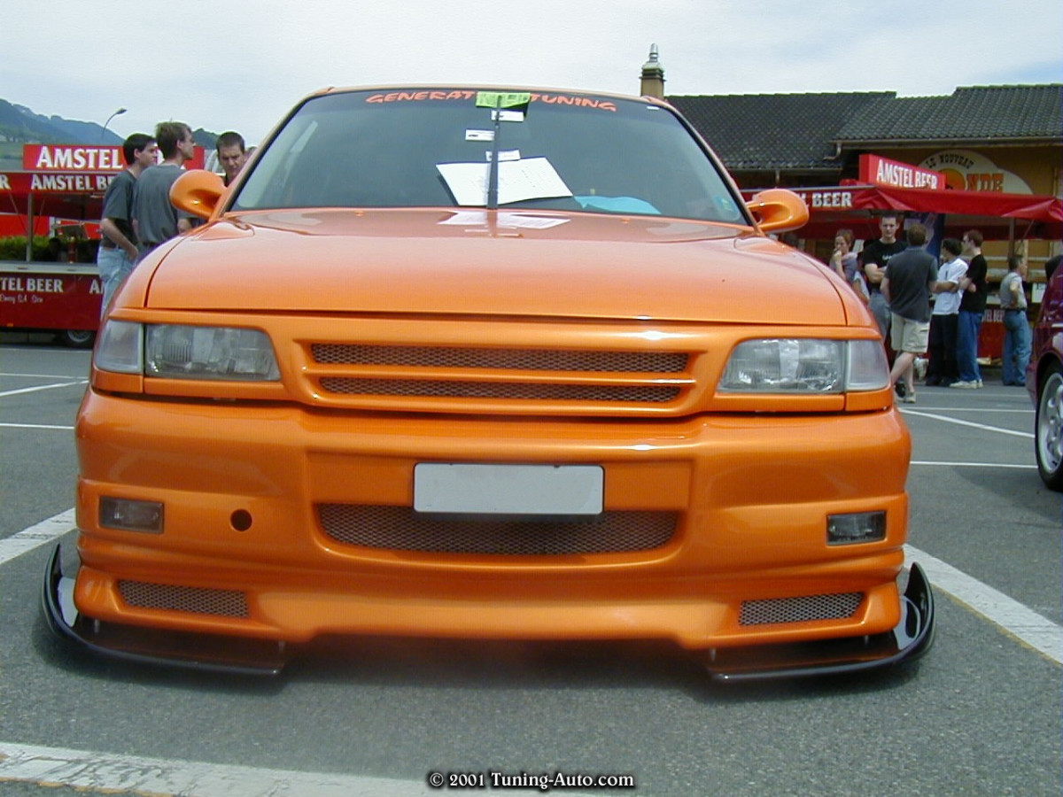 Opel Astra фото 1308