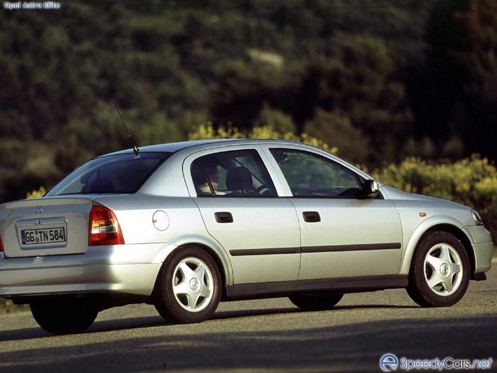 Opel Astra фото 5345