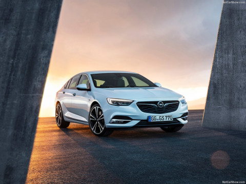 Opel Insignia Grand Sport фото