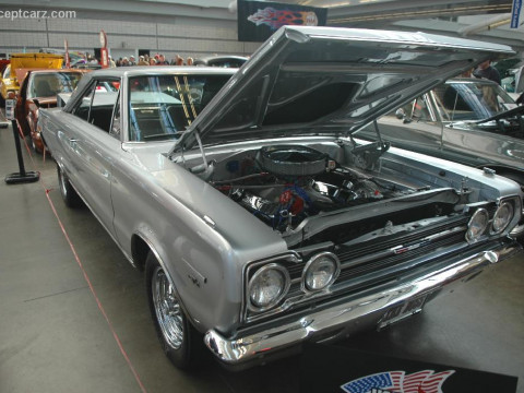 Plymouth Belvedere фото