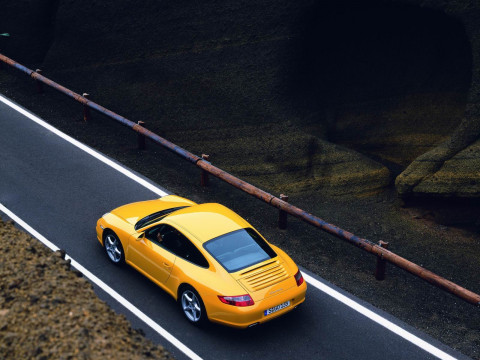 Porsche 911 Carrera фото