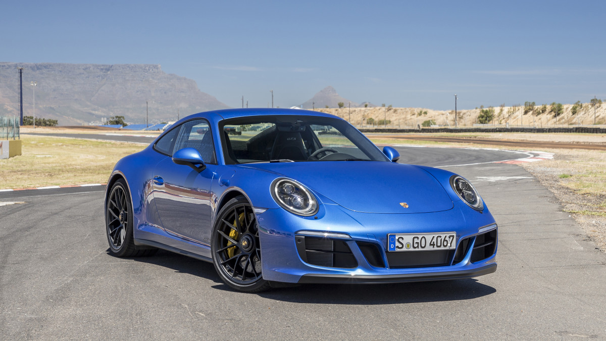 Porsche 911 GTS фото 180305