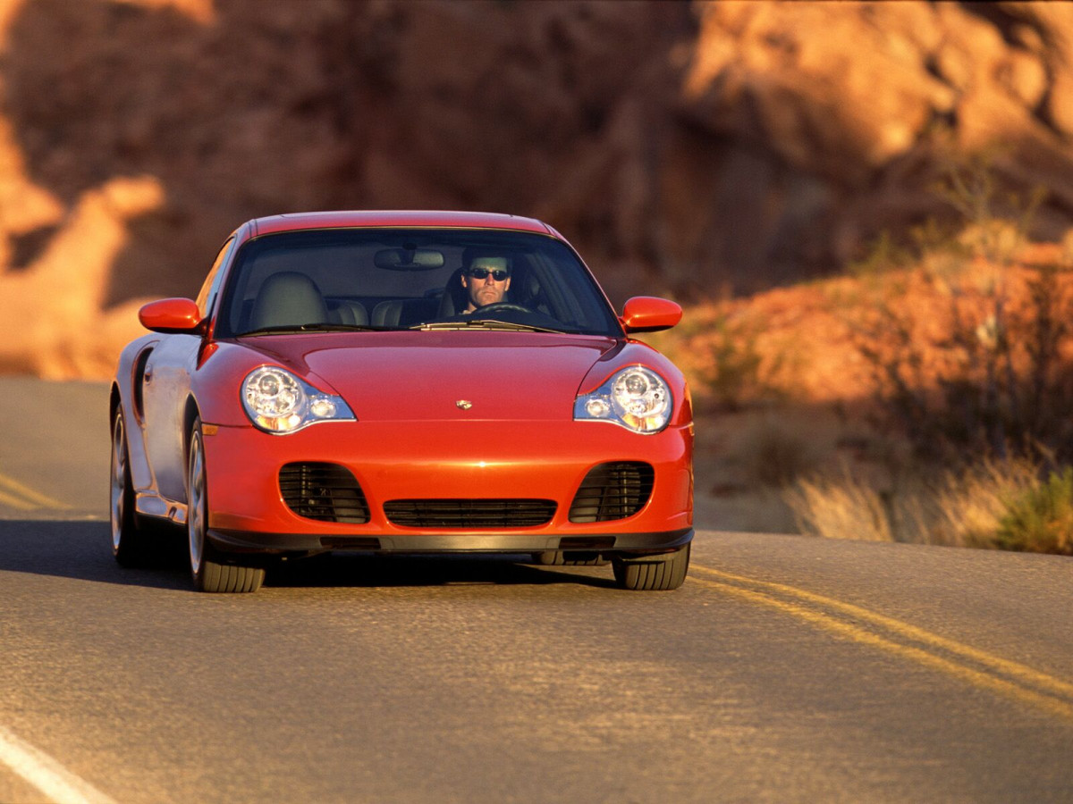 Porsche 911 Turbo фото 8435