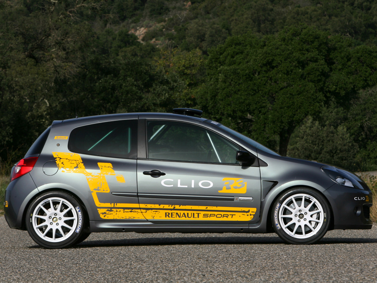 Renault Clio фото 105105
