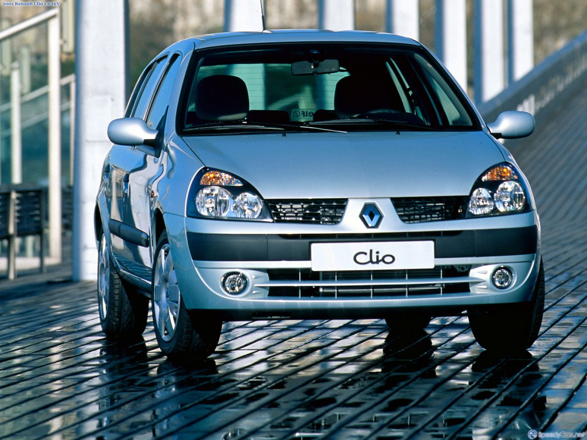 Renault Clio фото 1566
