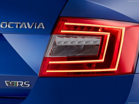 Skoda Octavia RS фото