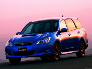 Subaru Exiga фото