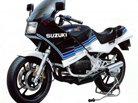 Suzuki RG250Г фото