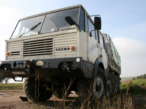 Tatra 813 фото