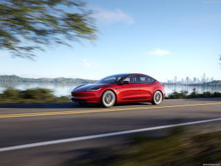 Tesla 3 фото