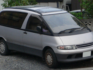 Toyota Lucida фото