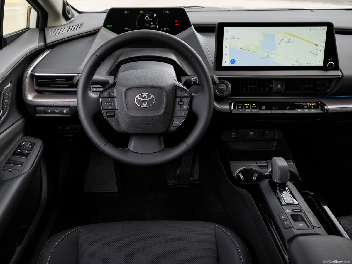 Toyota Prius фото 210136
