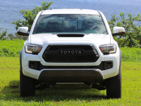 Toyota Tacoma TRD Pro фото