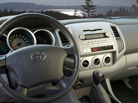Toyota Tacoma фото