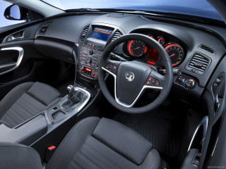 Vauxhall Insignia фото