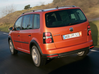 Volkswagen CrossTouran фото