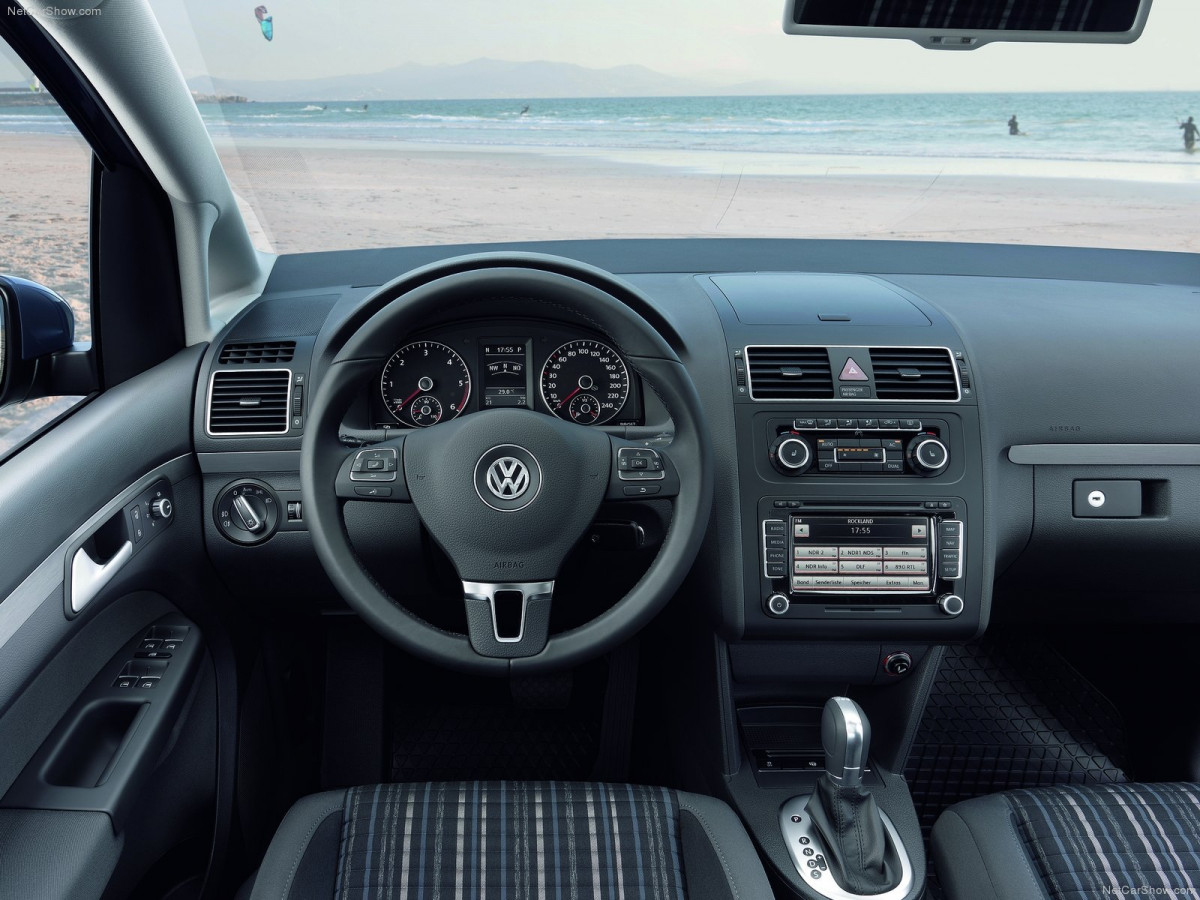 Volkswagen CrossTouran фото 78130