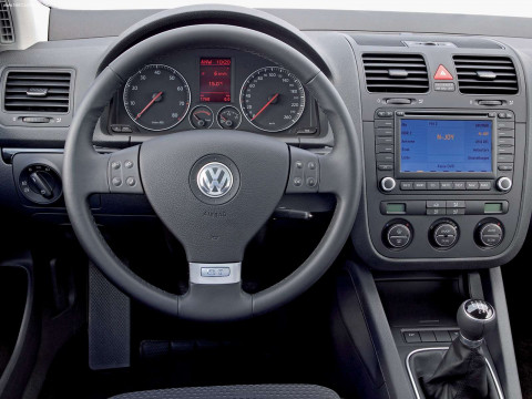 Volkswagen Golf GT фото