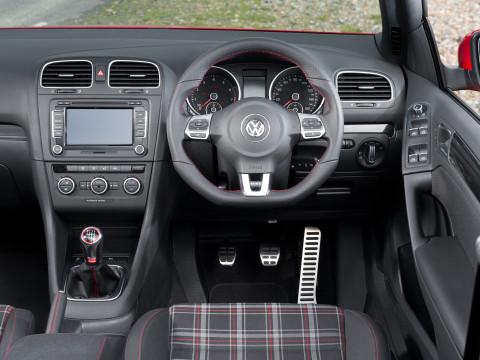 Volkswagen Golf GTI Cabriolet фото