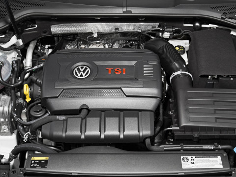 Volkswagen Golf GTI VII фото