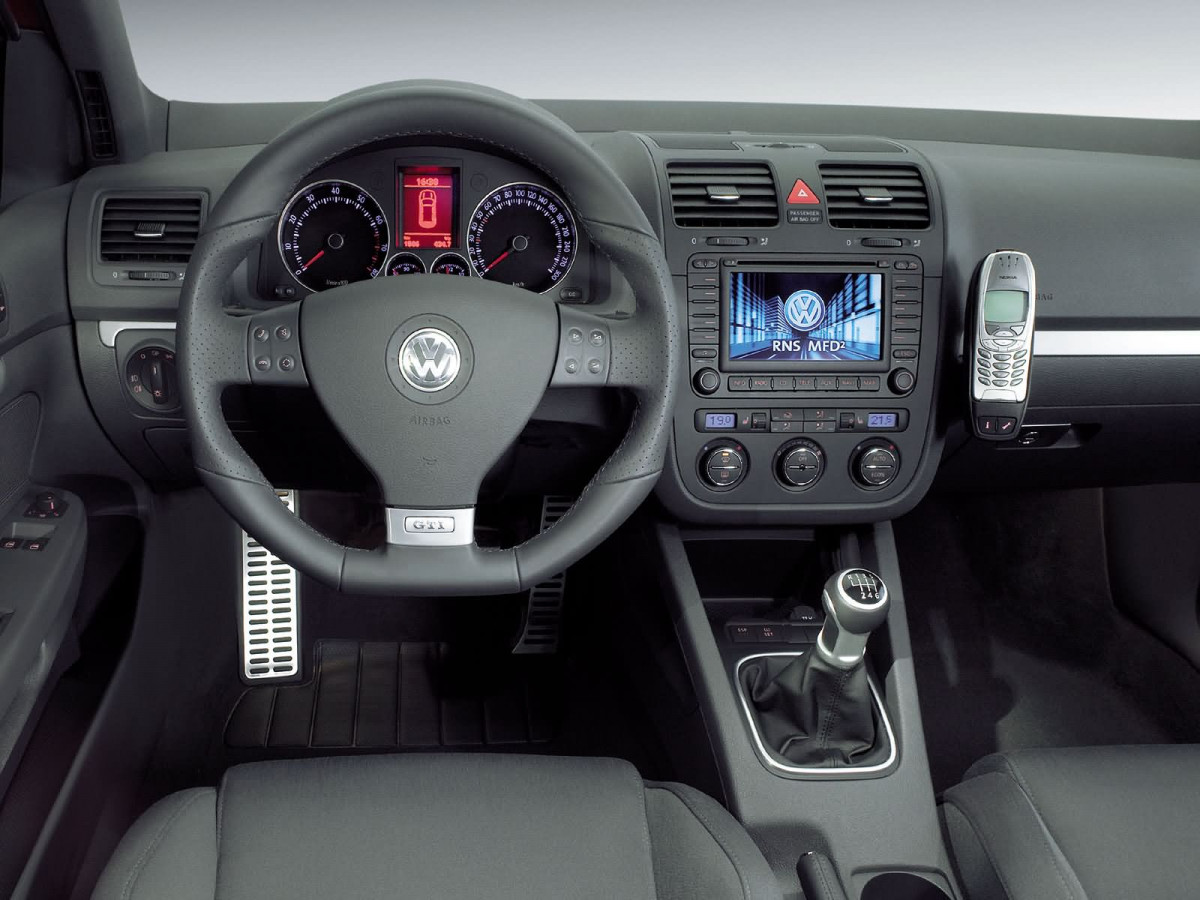 Volkswagen Golf GTI фото 16580