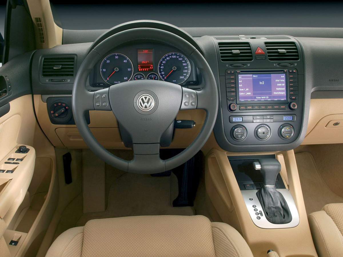 Volkswagen Golf V фото 9514