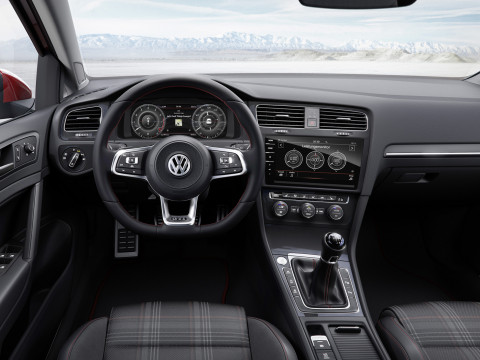 Volkswagen Golf фото