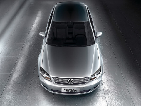 Volkswagen Passat Lingyu фото