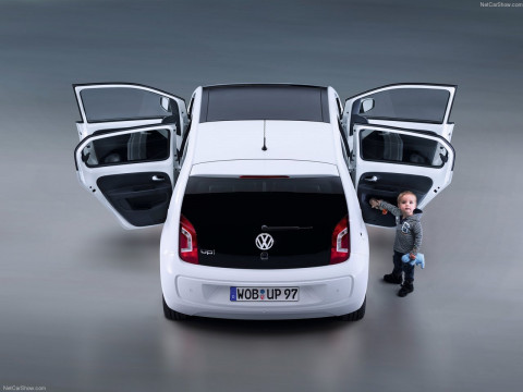 Volkswagen Up 4-door фото