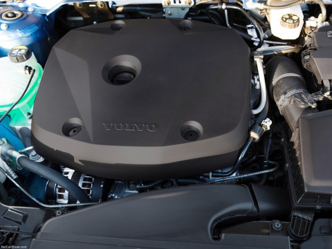 Volvo XC40 фото