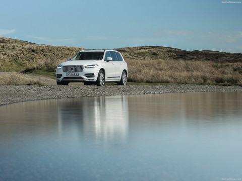 Volvo XC90 UK-Version фото