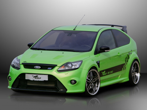 Wolf Racing Ford Focus RS фото