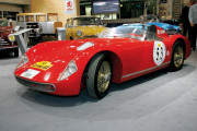 Всего 3 спайдера и 2 купе модели 1100 OHC выпустили в 1957-1960 гг. Открытый автомобиль, участвовавший во многих престижных гонках, достигал скорости 200 км/ч