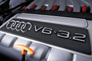 Audi TT 3.2 МТ
