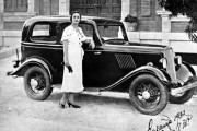 1932 год. Ford Model Y и "Мисс Испания"