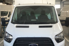 Закрытый кузов/ фургон грузовик Ford Transit 