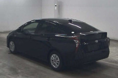 Хэтчбек Toyota Prius 