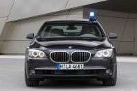 1_BMW_7_Series_High_-6.jpg