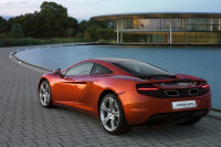 1_McLaren_MP4_12C_1-1.jpg