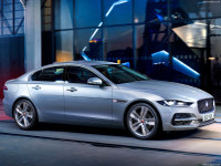 Jaguar-XE-2021-1600-02.jpg