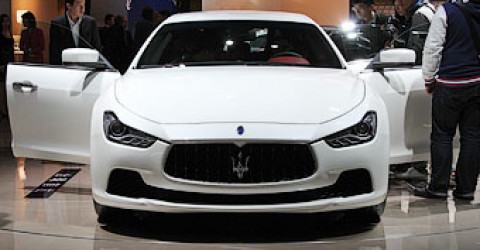 На моторшоу в Шанхае состоялась мировая премьера седана Maserati Ghibli