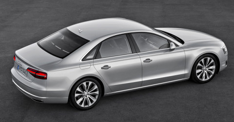 Стала известна стоимость обновлённого седана Audi A8