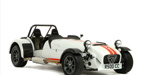 Экстремальный спорткар Caterham R500 ушел в историю